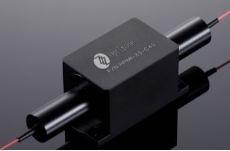 SMHPII - Polarization insensitive isolator,980nm,1m bare fiber,1W